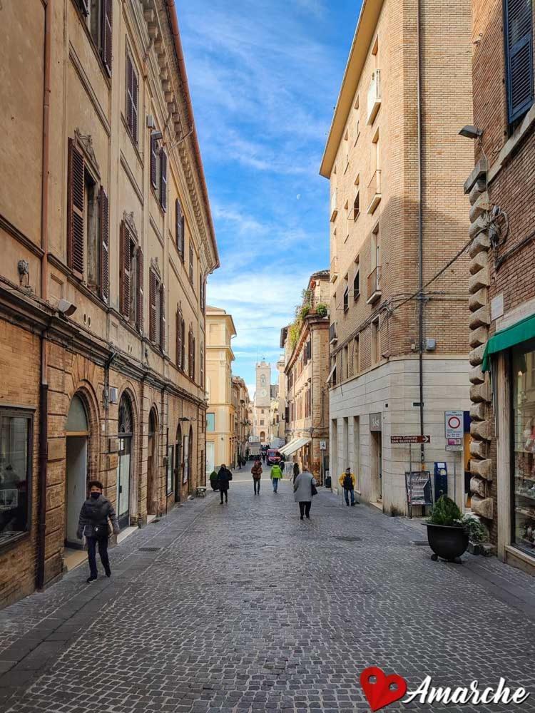 Osimo Nel Cuore Del Centro, Free Wi-Fi E Netflix Διαμέρισμα Εξωτερικό φωτογραφία