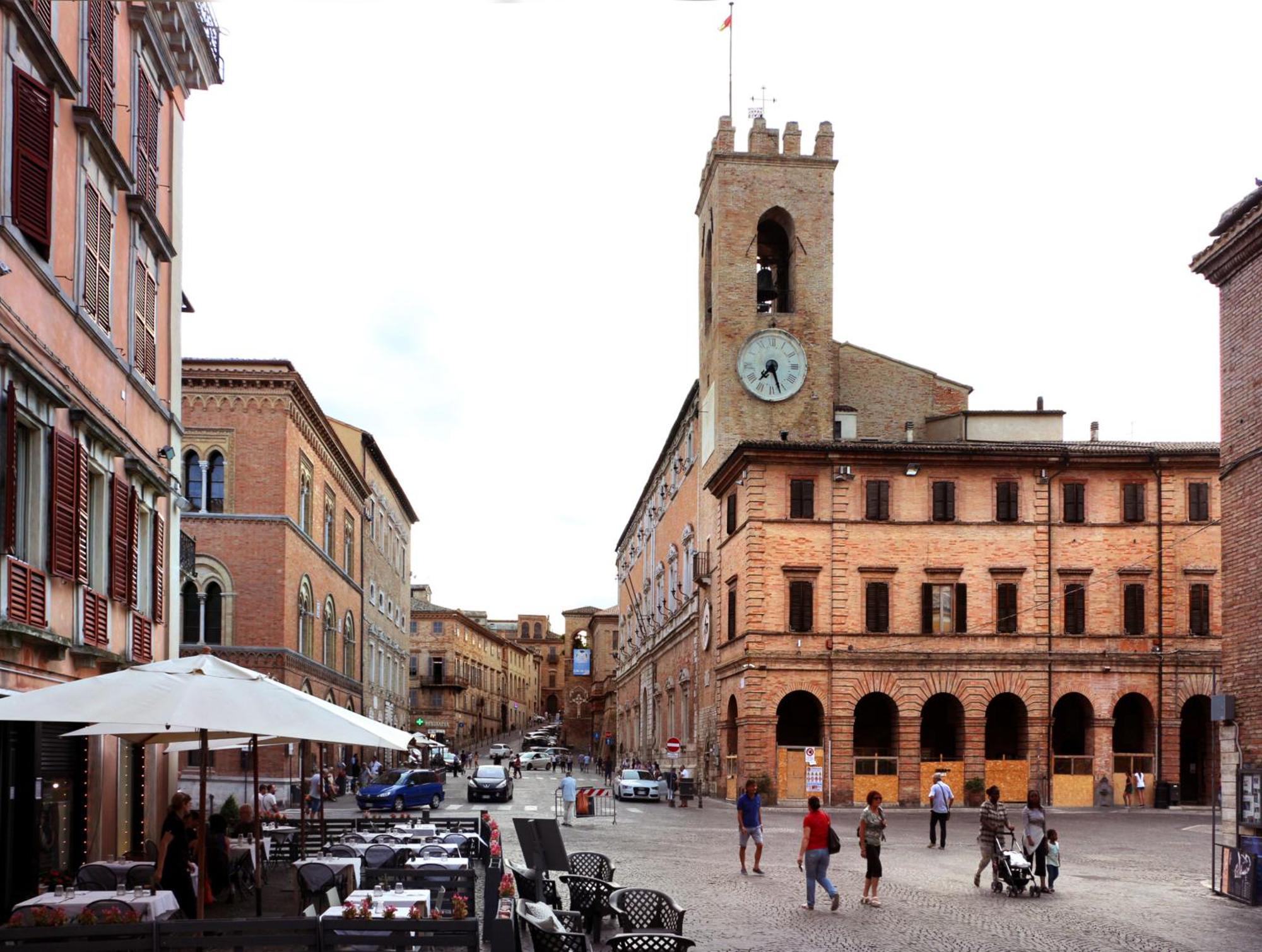 Osimo Nel Cuore Del Centro, Free Wi-Fi E Netflix Διαμέρισμα Εξωτερικό φωτογραφία